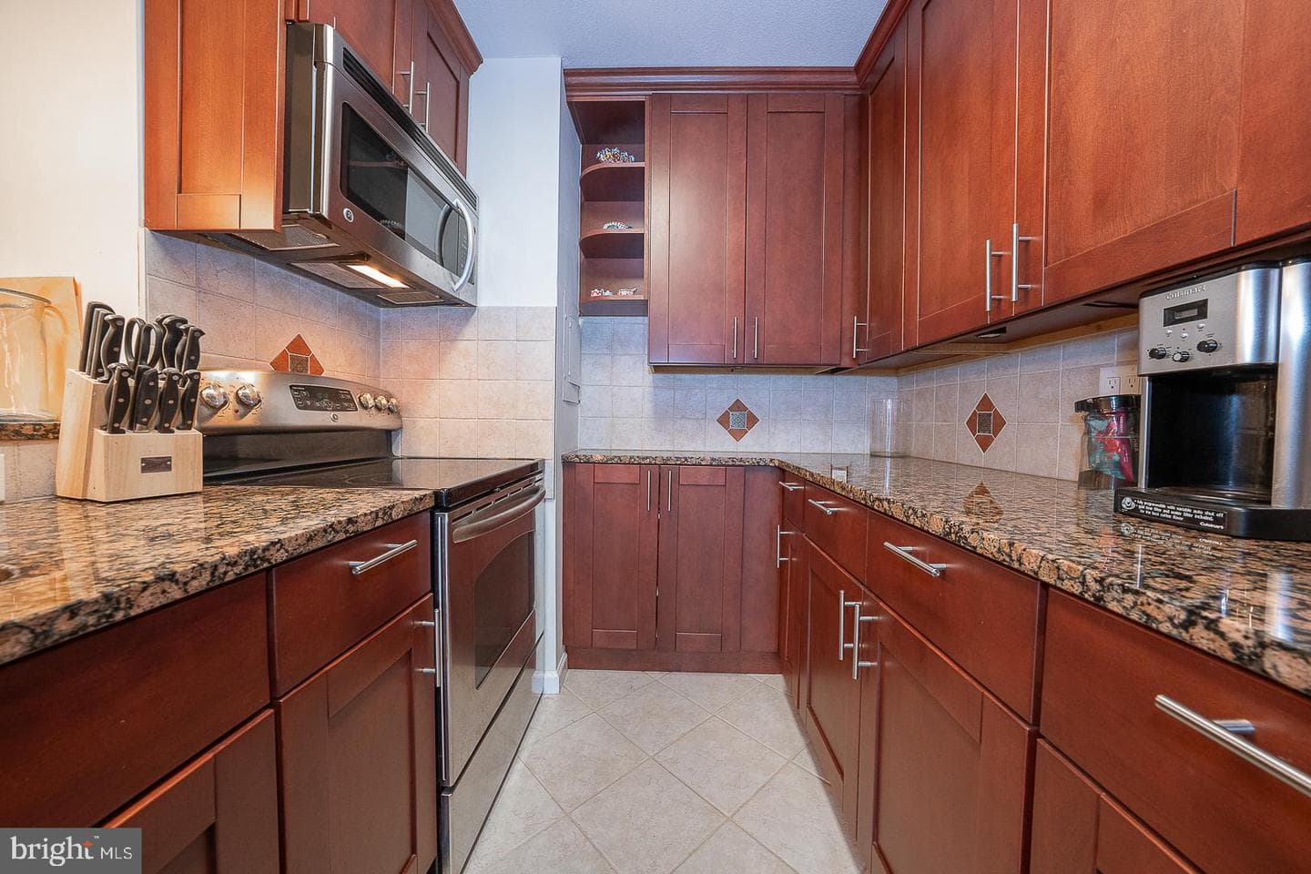 1919 Chestnut #2822 photo 18
