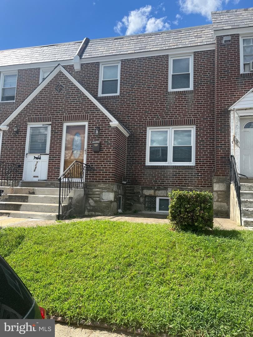 7050 Lynford St Lynford Street