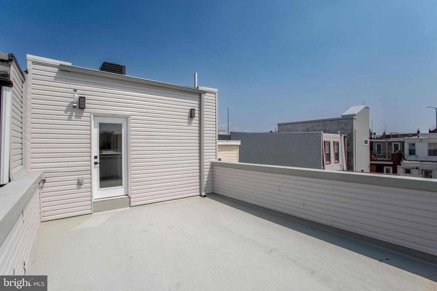 1214 E Fletcher Street photo 60