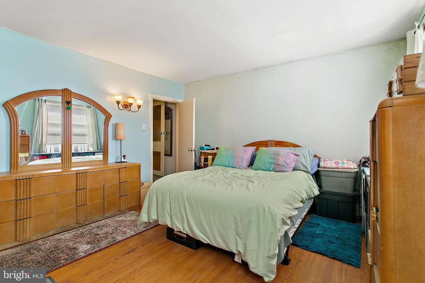 1140 S 6th Street photo 11