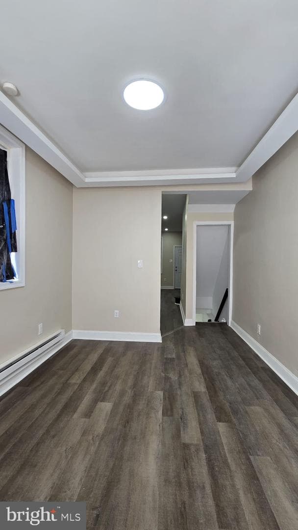 2811 N Croskey Street photo 12