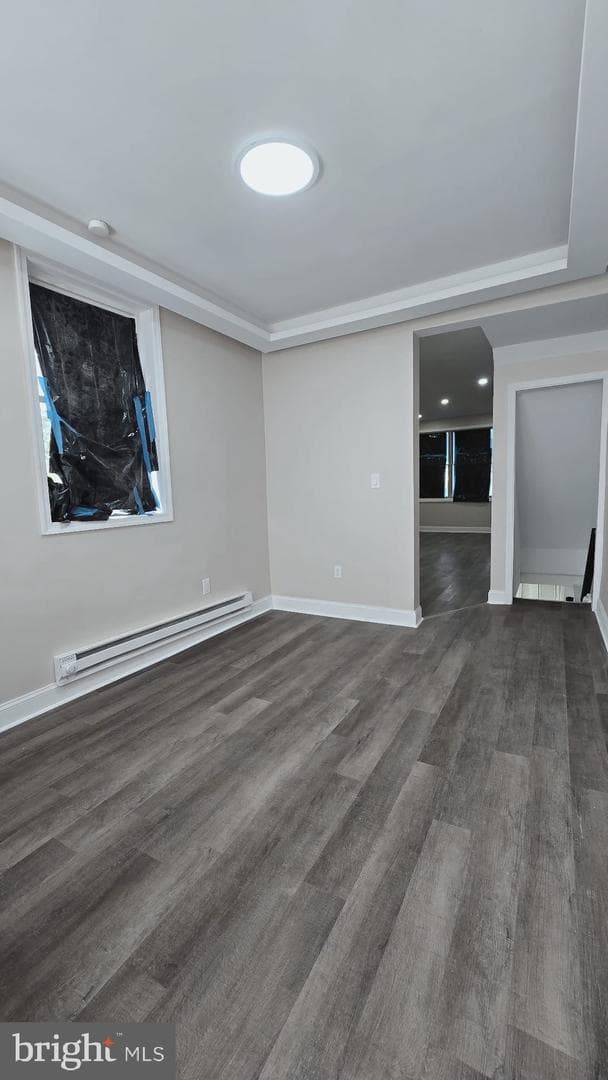 2811 N Croskey Street photo 14