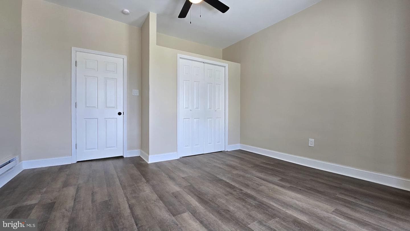 2811 N Croskey Street photo 23