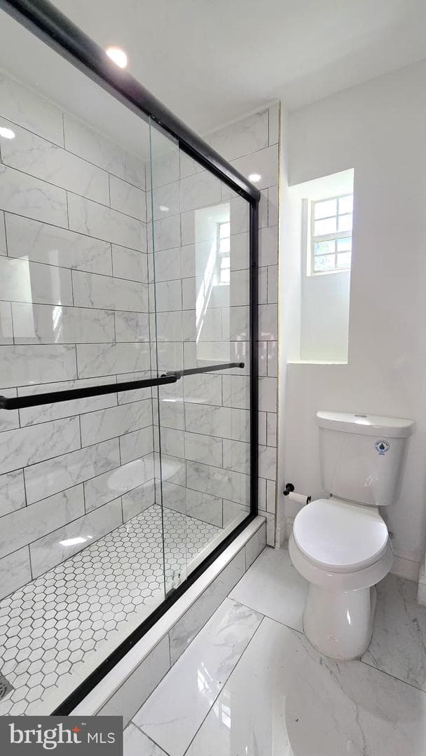 2811 N Croskey Street photo 30