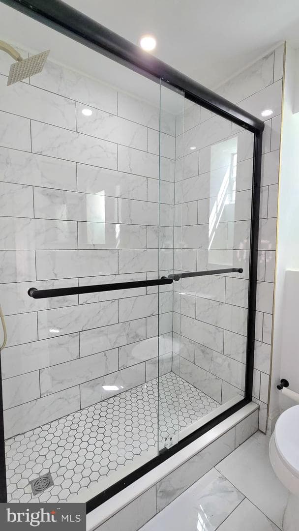 2811 N Croskey Street photo 31