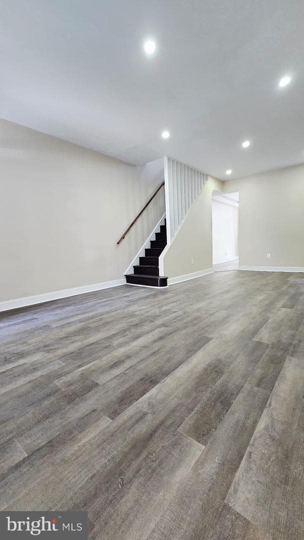 2811 N Croskey Street photo 8