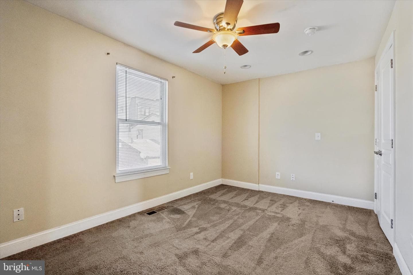 2137 Federal Street photo 20