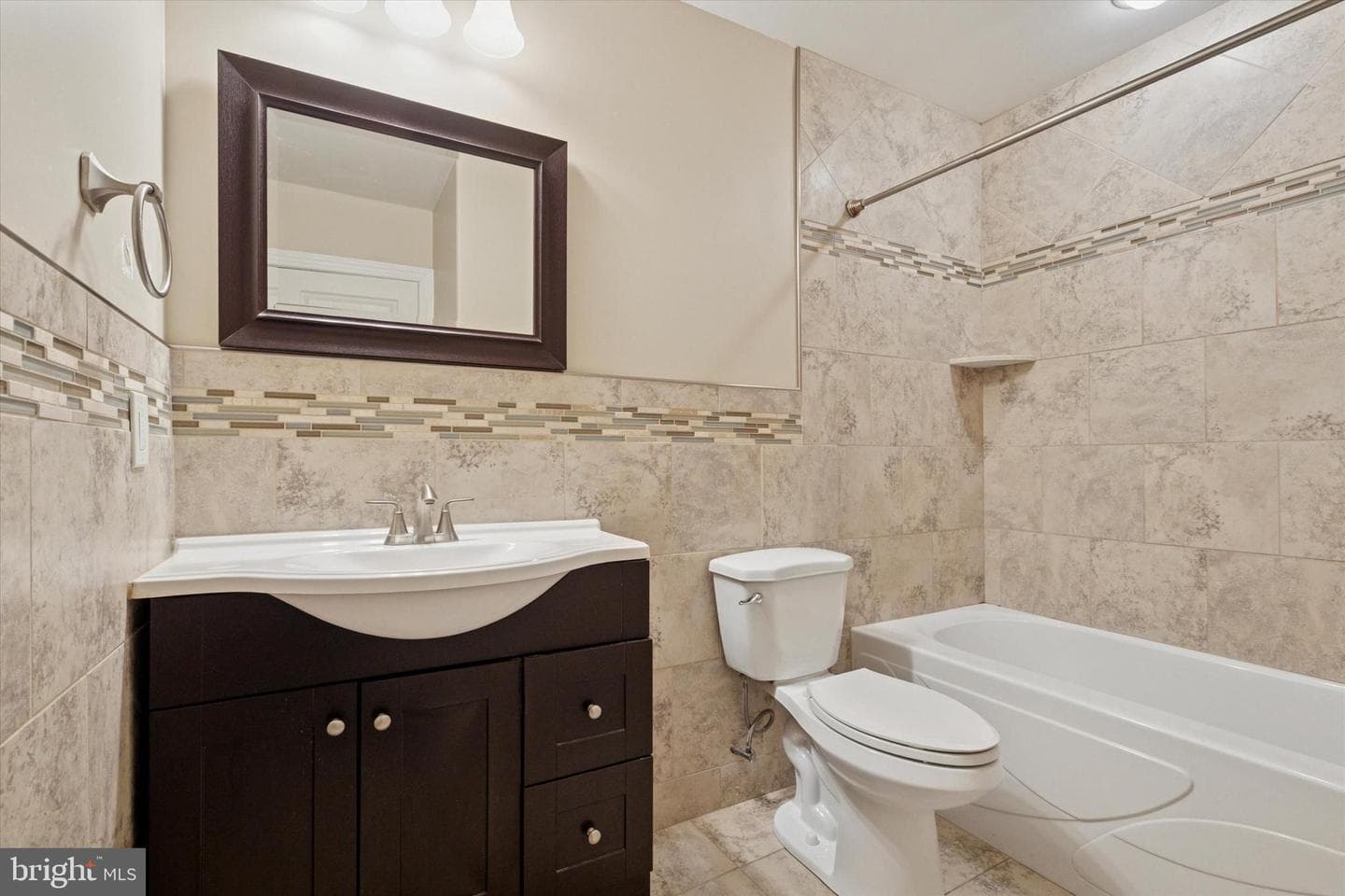 2137 Federal Street photo 23
