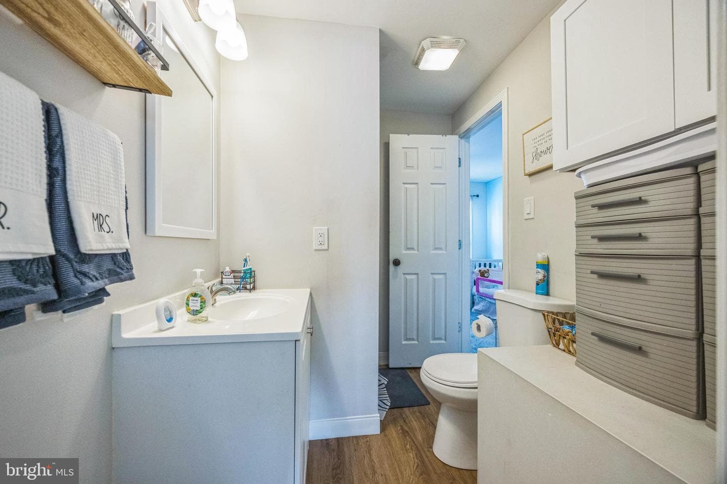 4702 Almond Street photo 12