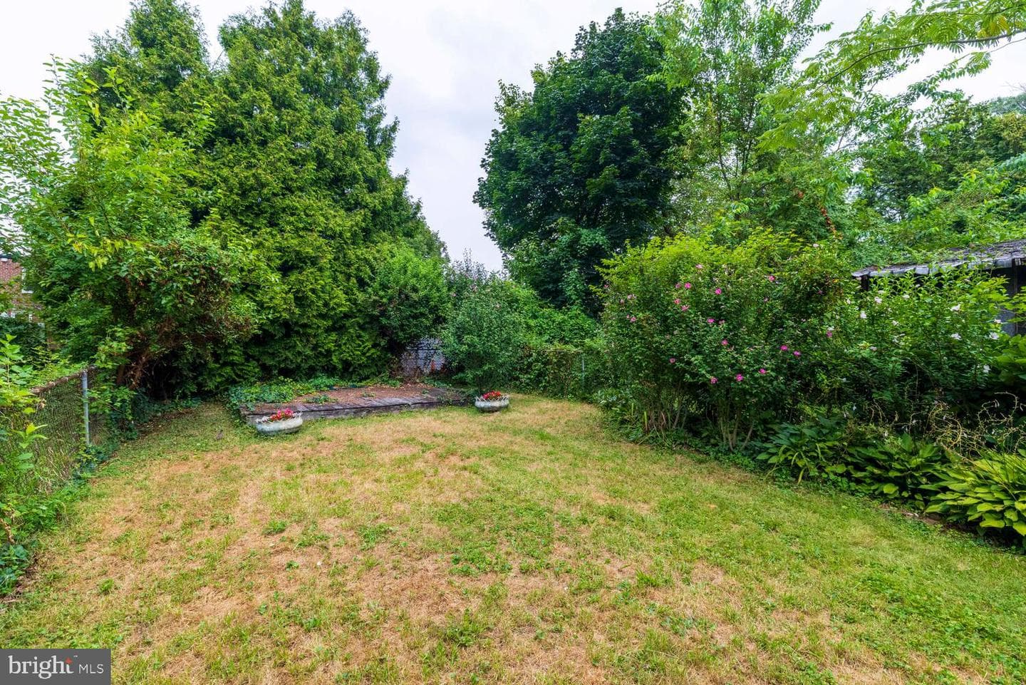 1051 E Vernon Road photo 33