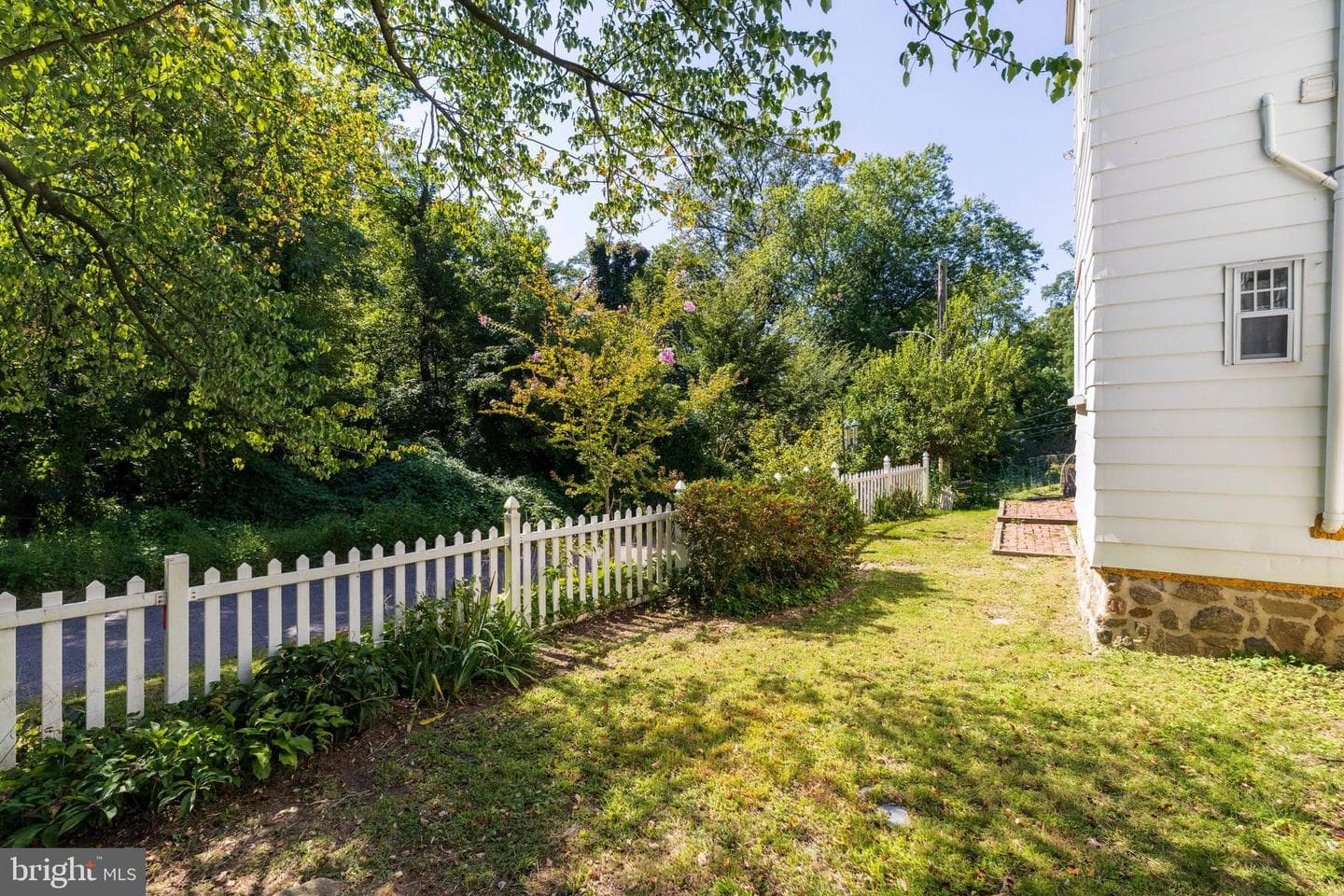 6020 Bridget Street photo 31