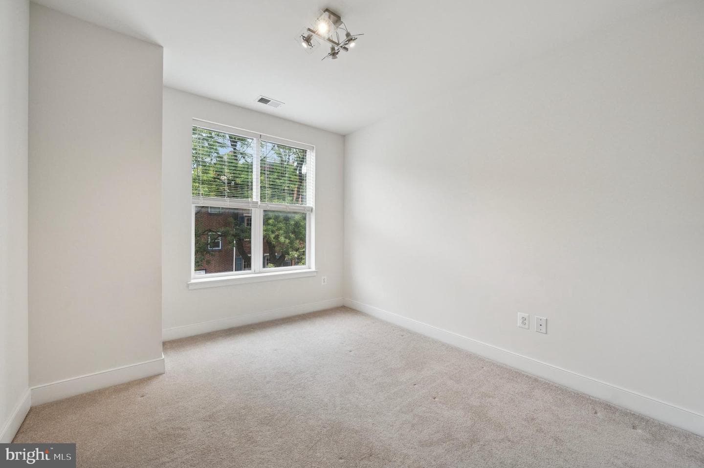 600 S 24th Street #203 photo 12