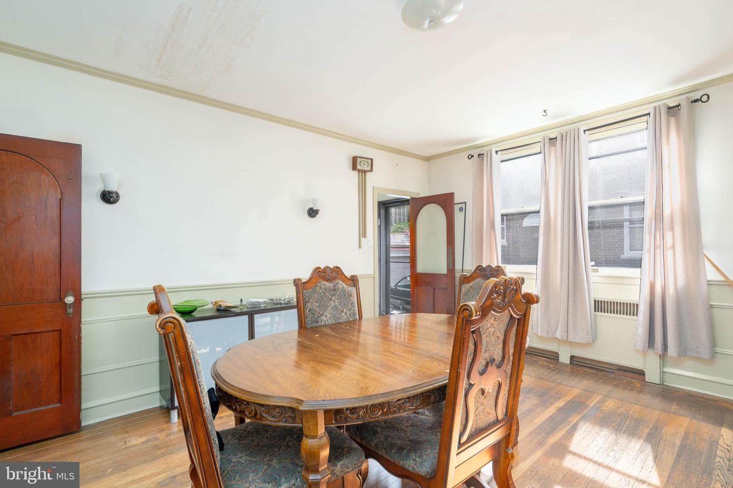 995 Harrison Street photo 5