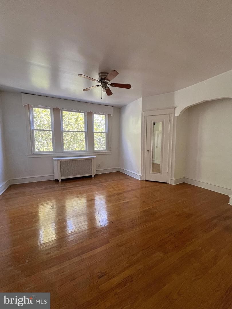 3430 Friendship Street photo 8