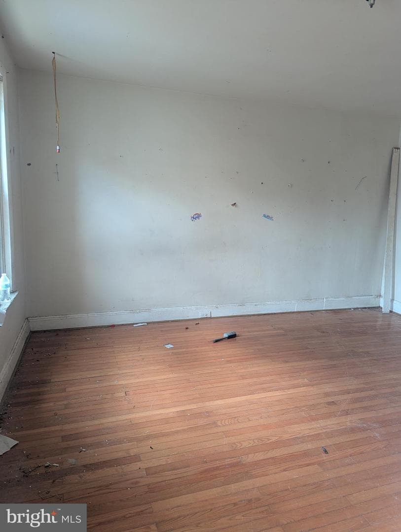 2622 Almond St photo 12
