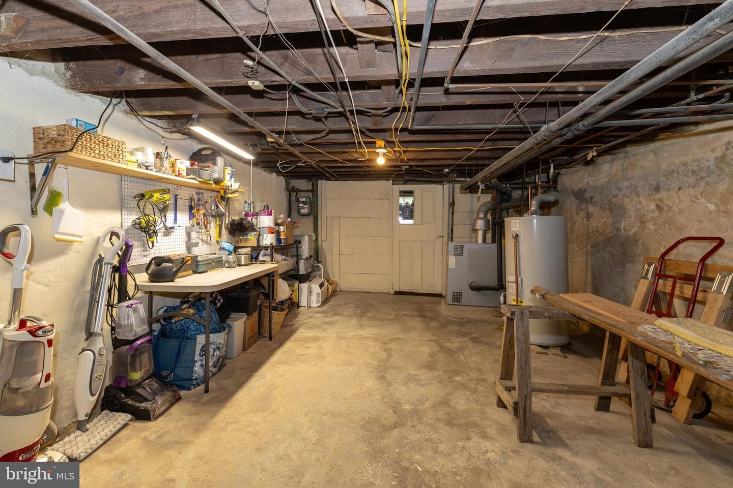 126 W Pomona Street photo 24