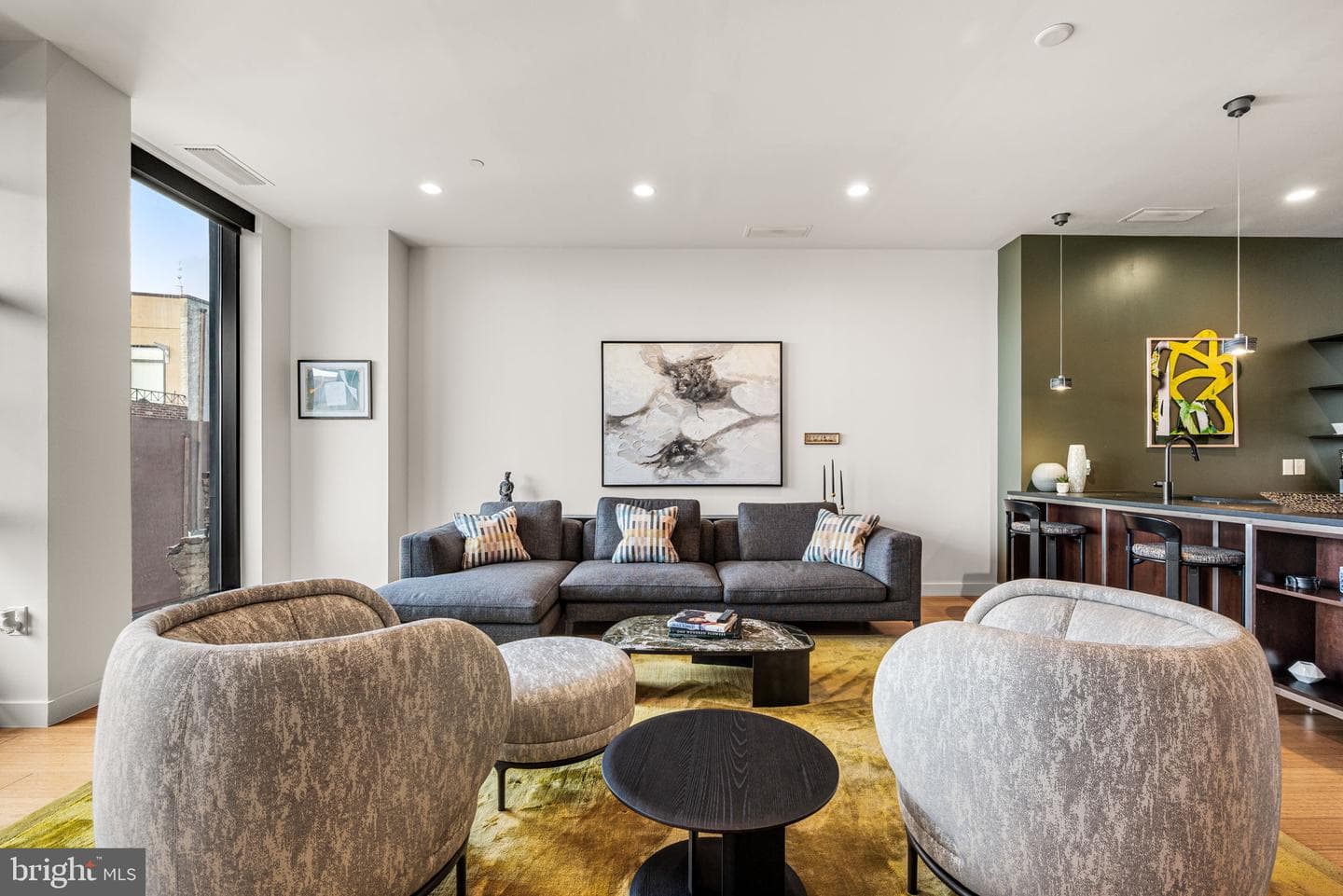 108 Arch Street #504 photo 2
