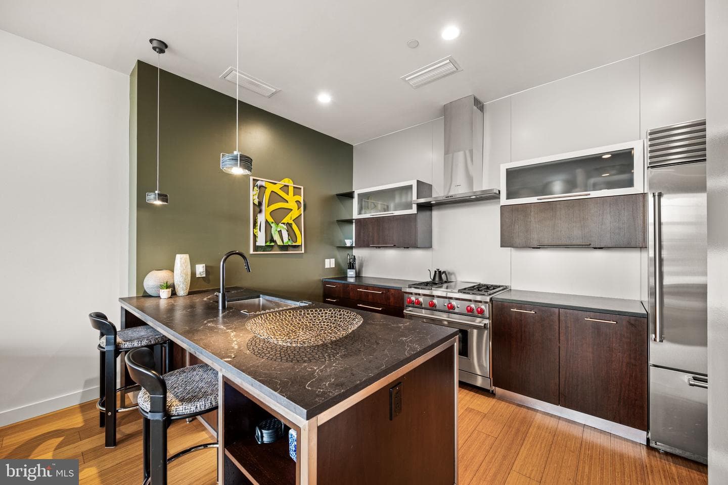 108 Arch Street #504 photo 3
