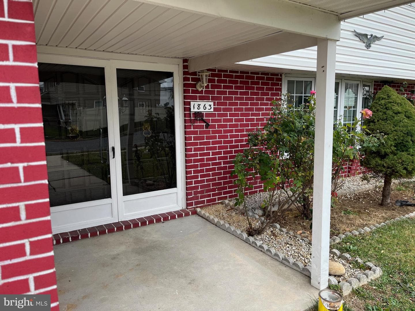1863 Merlin Road photo 11