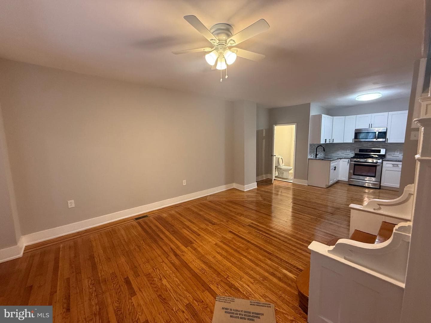 1439 W Olney Avenue photo 4