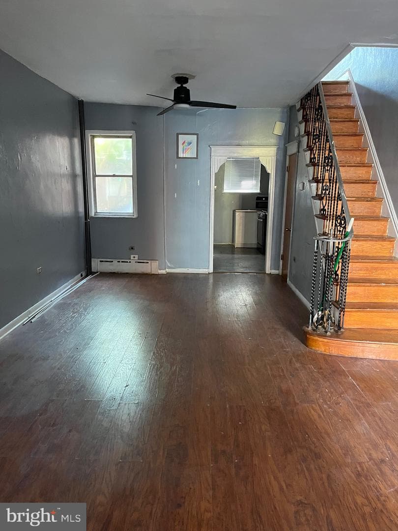 2056 Emily Street photo 6