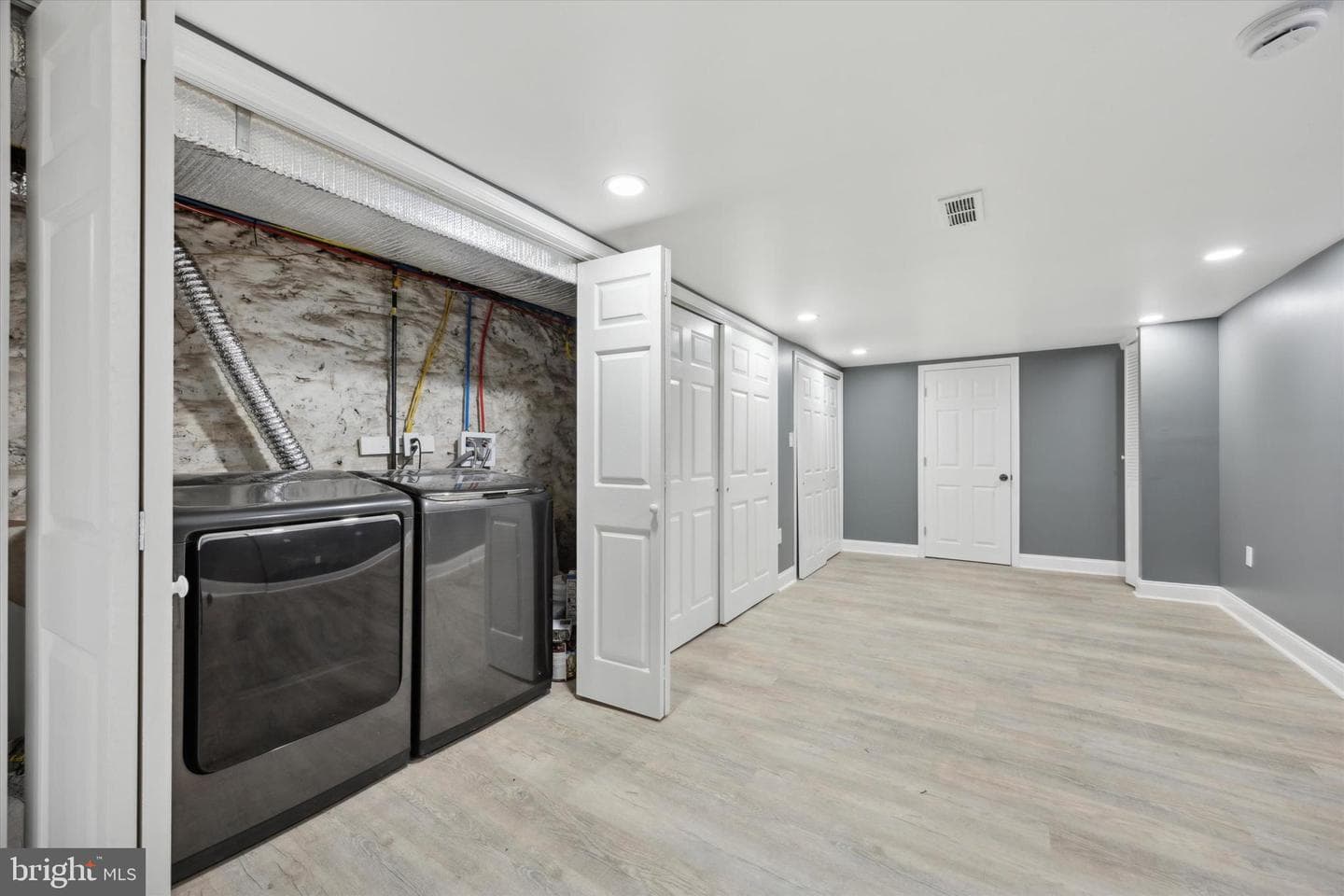 1829 S Alden Street photo 19