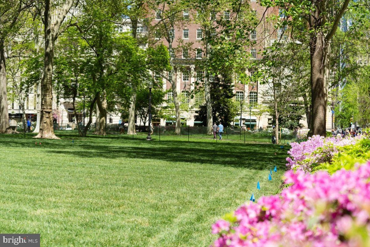 1830 Rittenhouse Square #1c photo 29