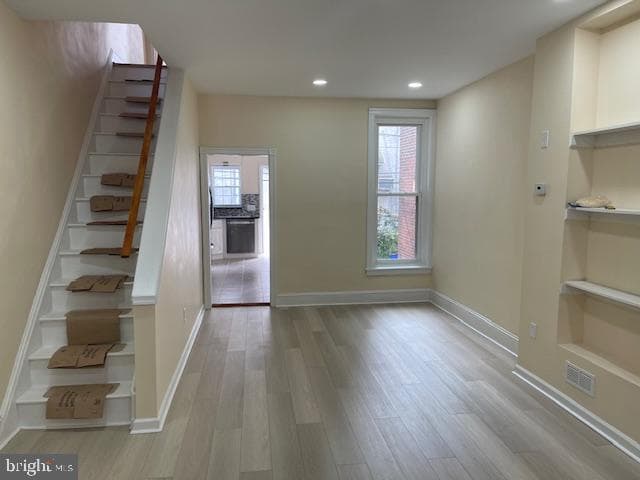 5337 Hedge Street photo 5