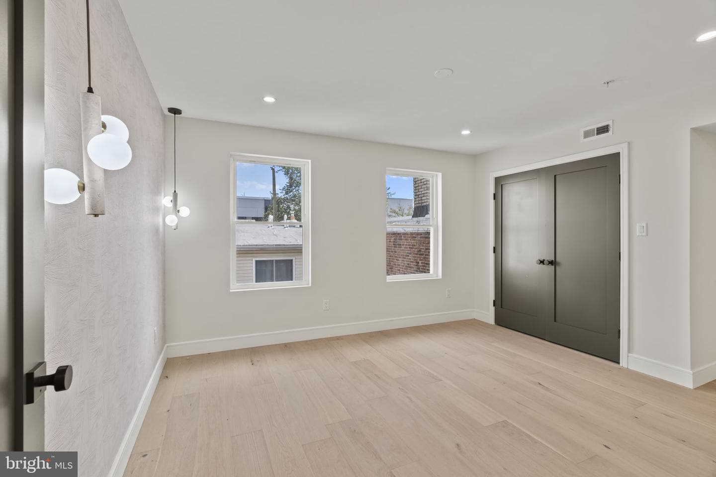 1215 Shackamaxon Street photo 25