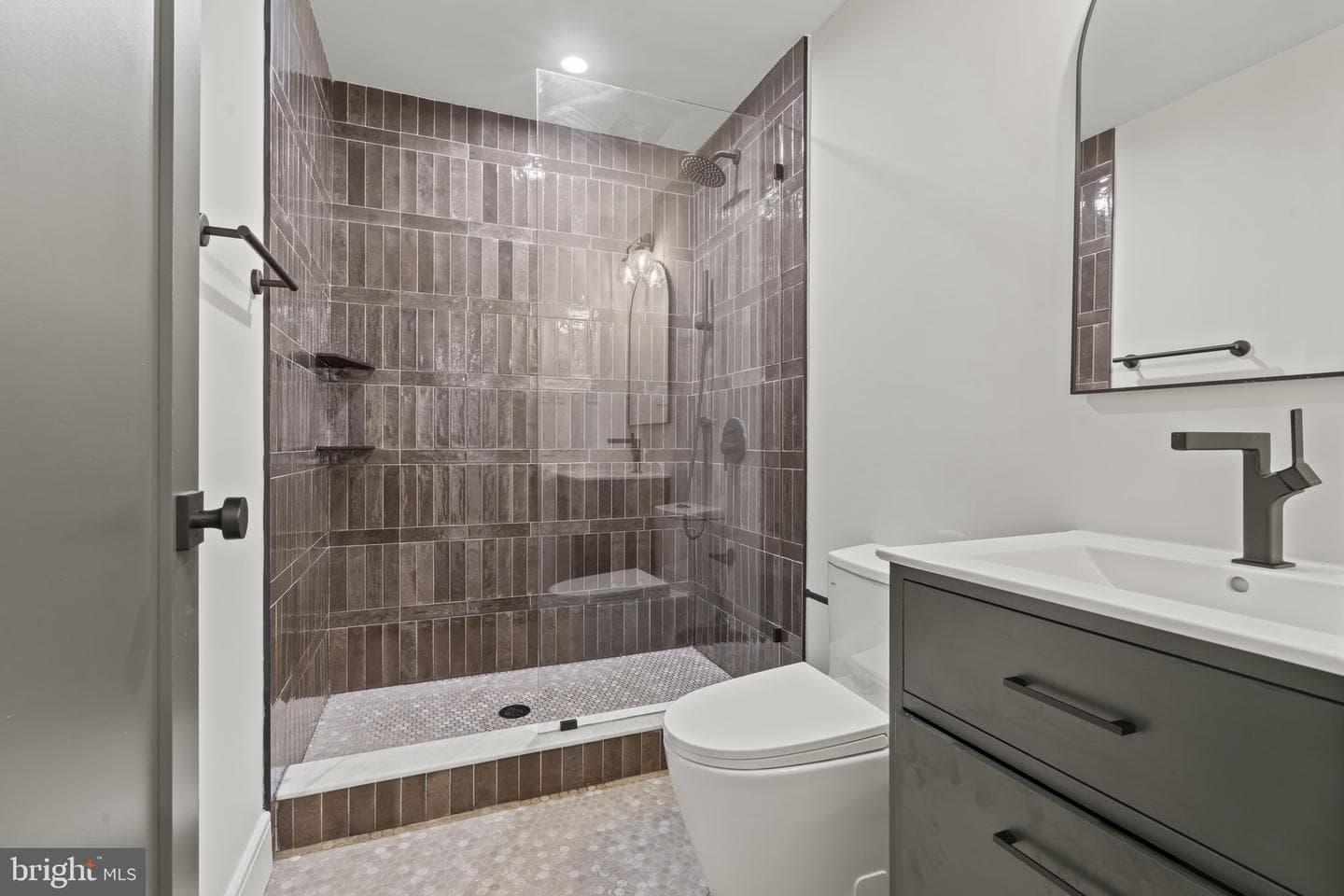 1215 Shackamaxon Street photo 38
