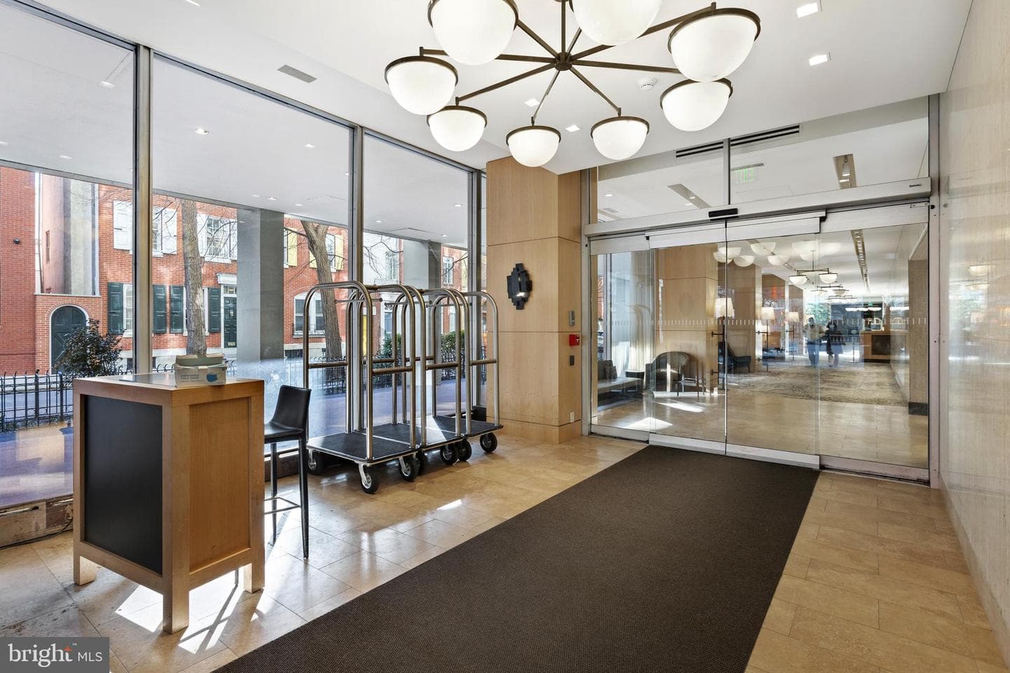224 W Rittenhouse Square #715a photo 37