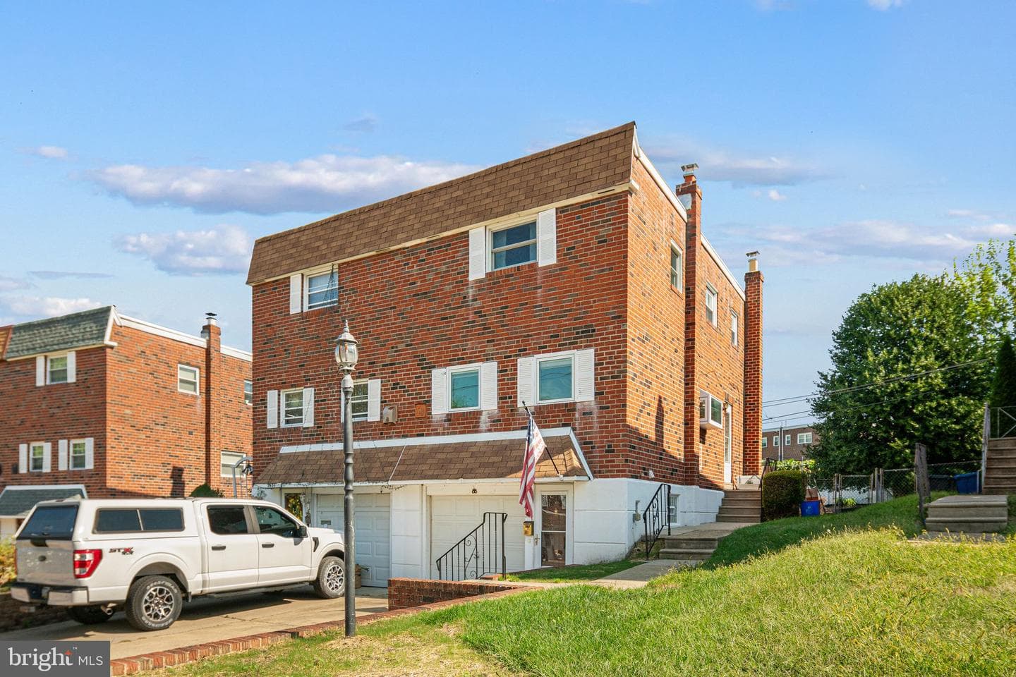 2633 Maxwell Street