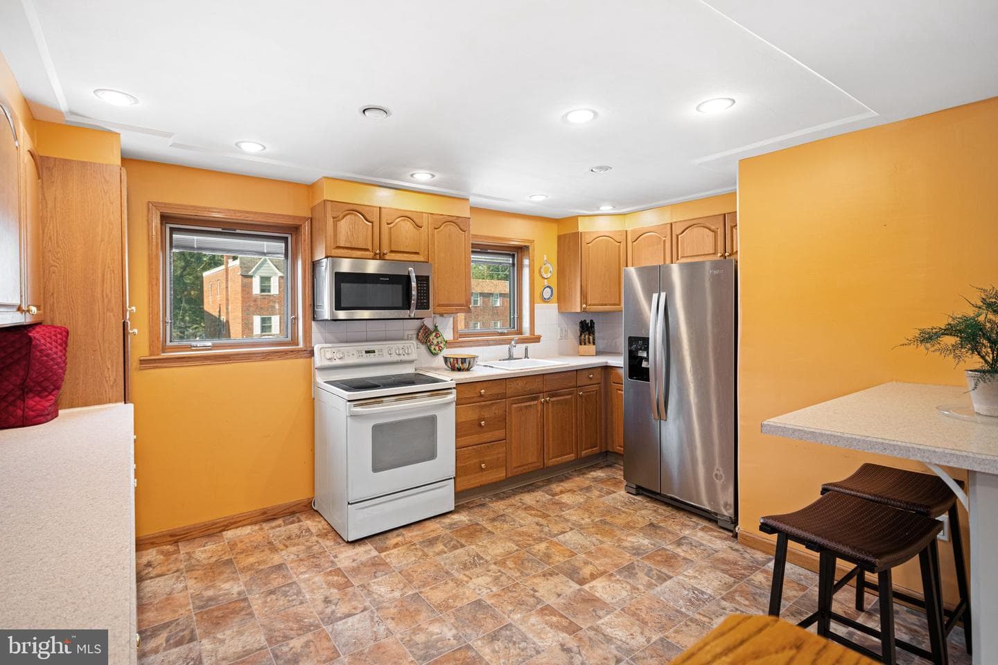 2633 Maxwell Street photo 11