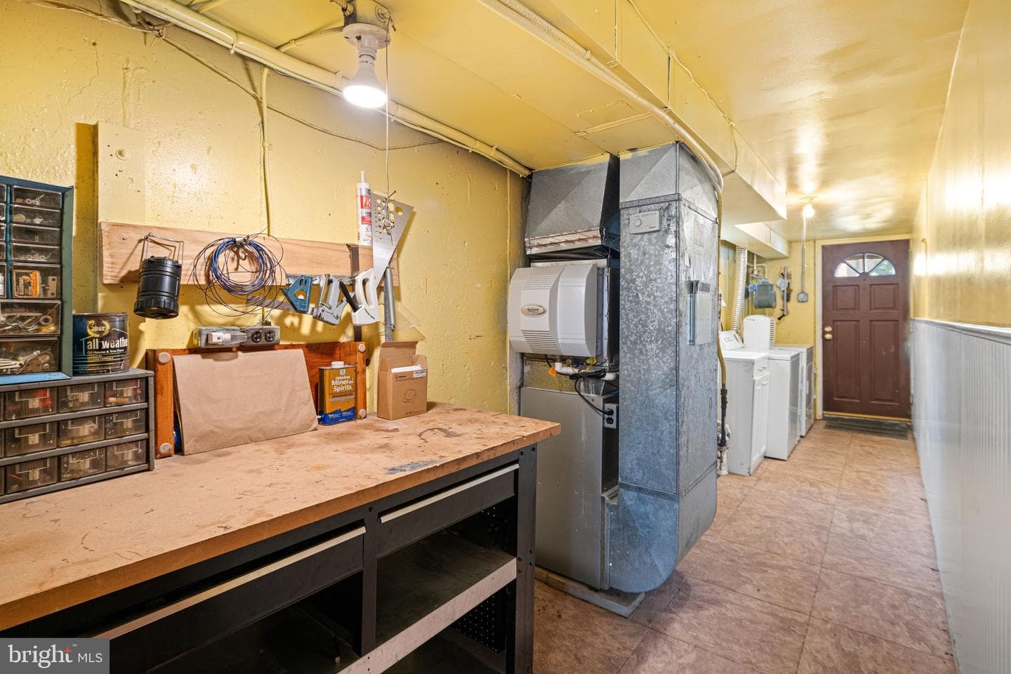 2633 Maxwell Street photo 25