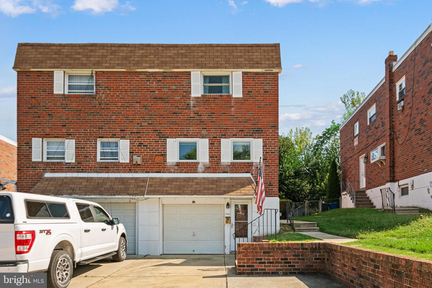 2633 Maxwell Street photo 34