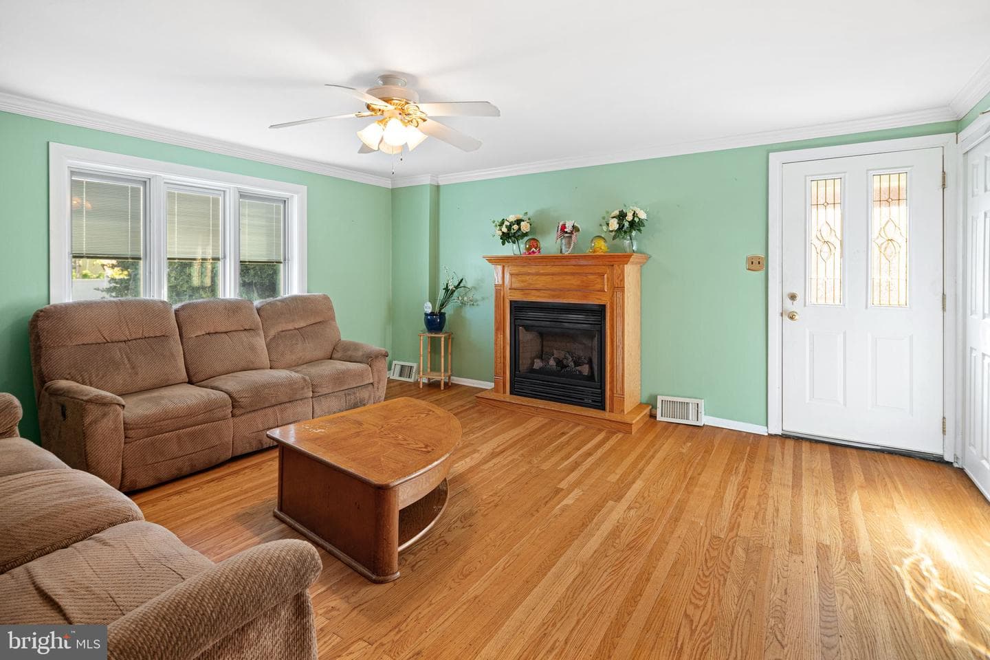 2633 Maxwell Street photo 4