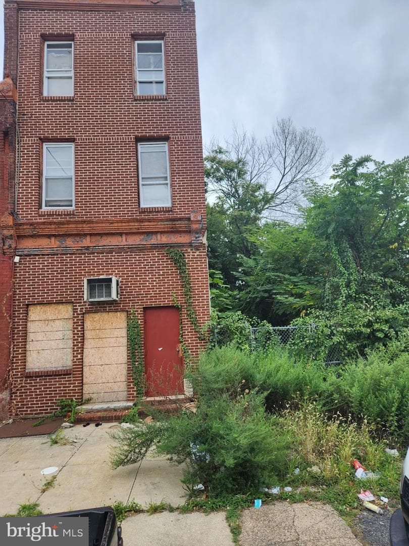 1823 N 31st Street photo 4