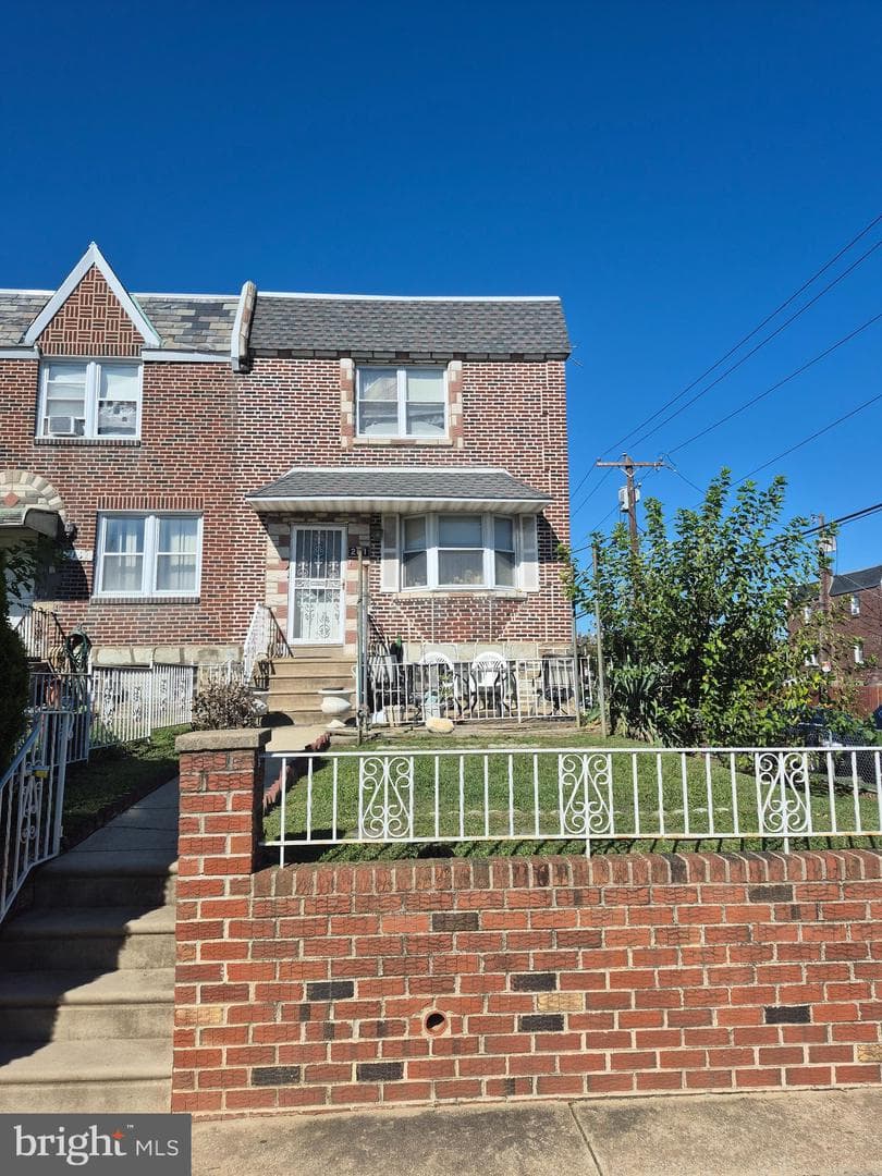 2171 Disston Street photo 1