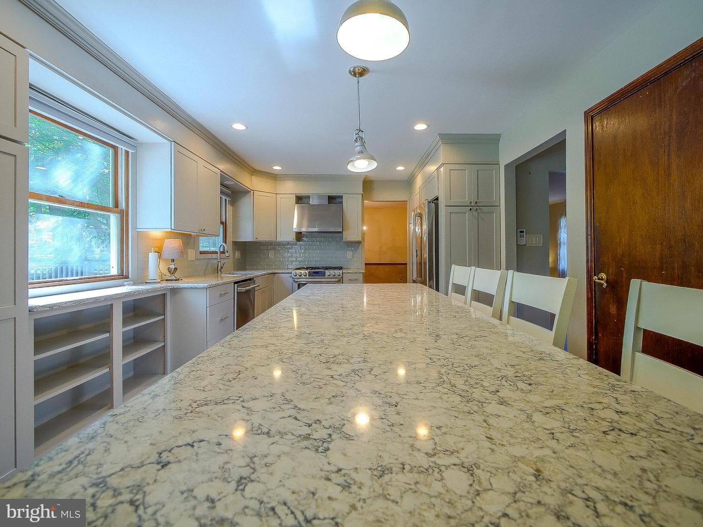 947 Caledonia Street photo 29