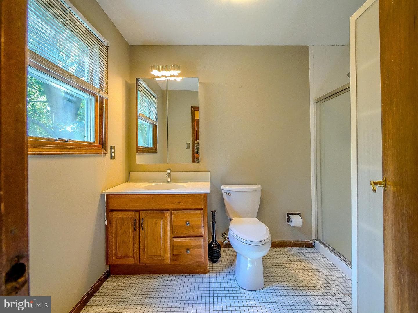 947 Caledonia Street photo 43