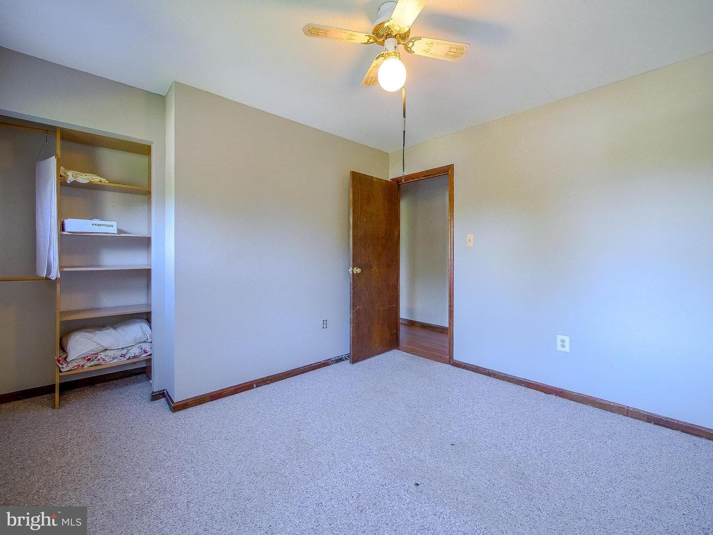 947 Caledonia Street photo 47
