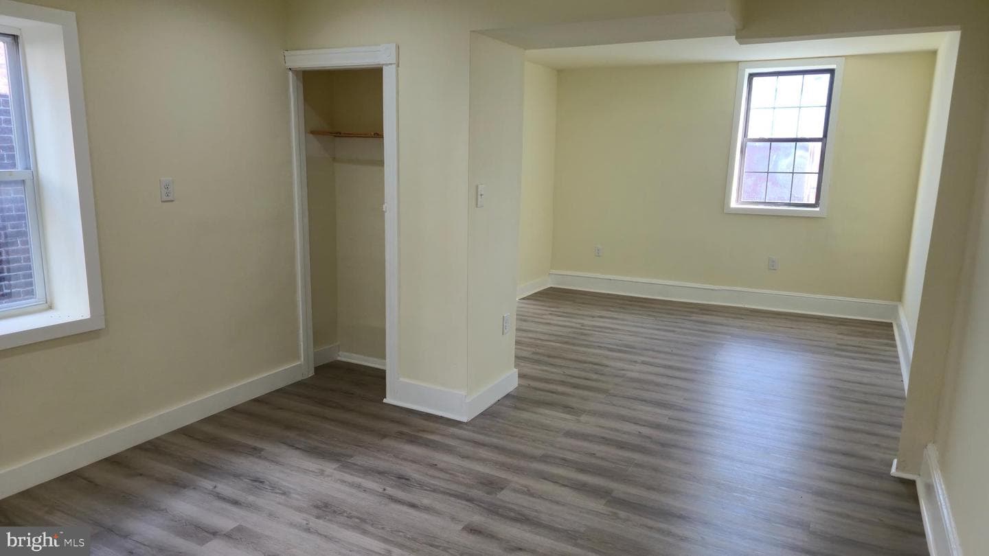 1508 W Tioga Street photo 41