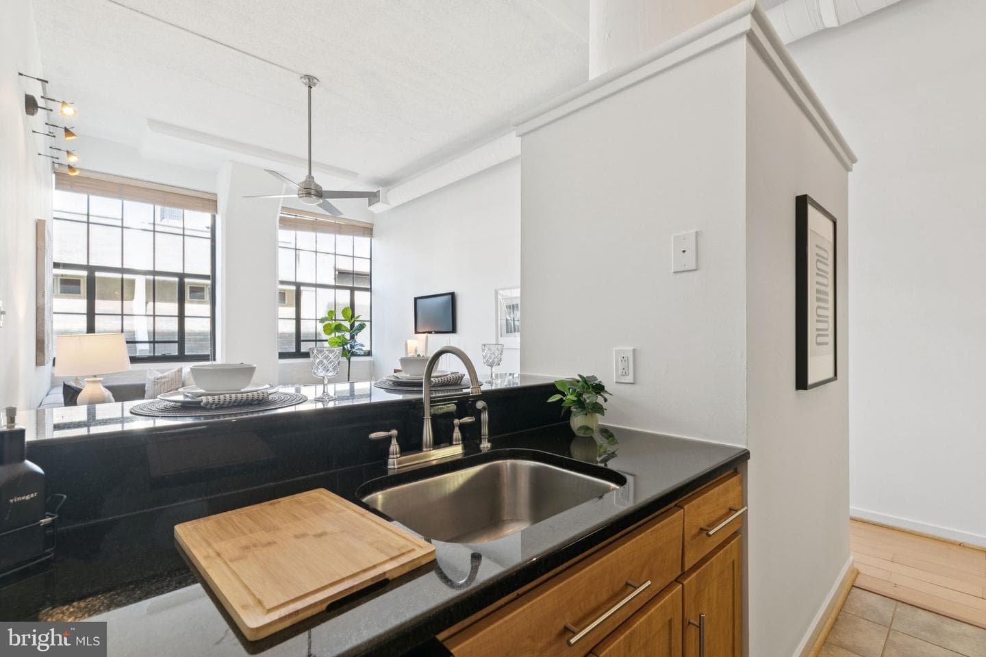 2429 Locust Street #318 photo 11
