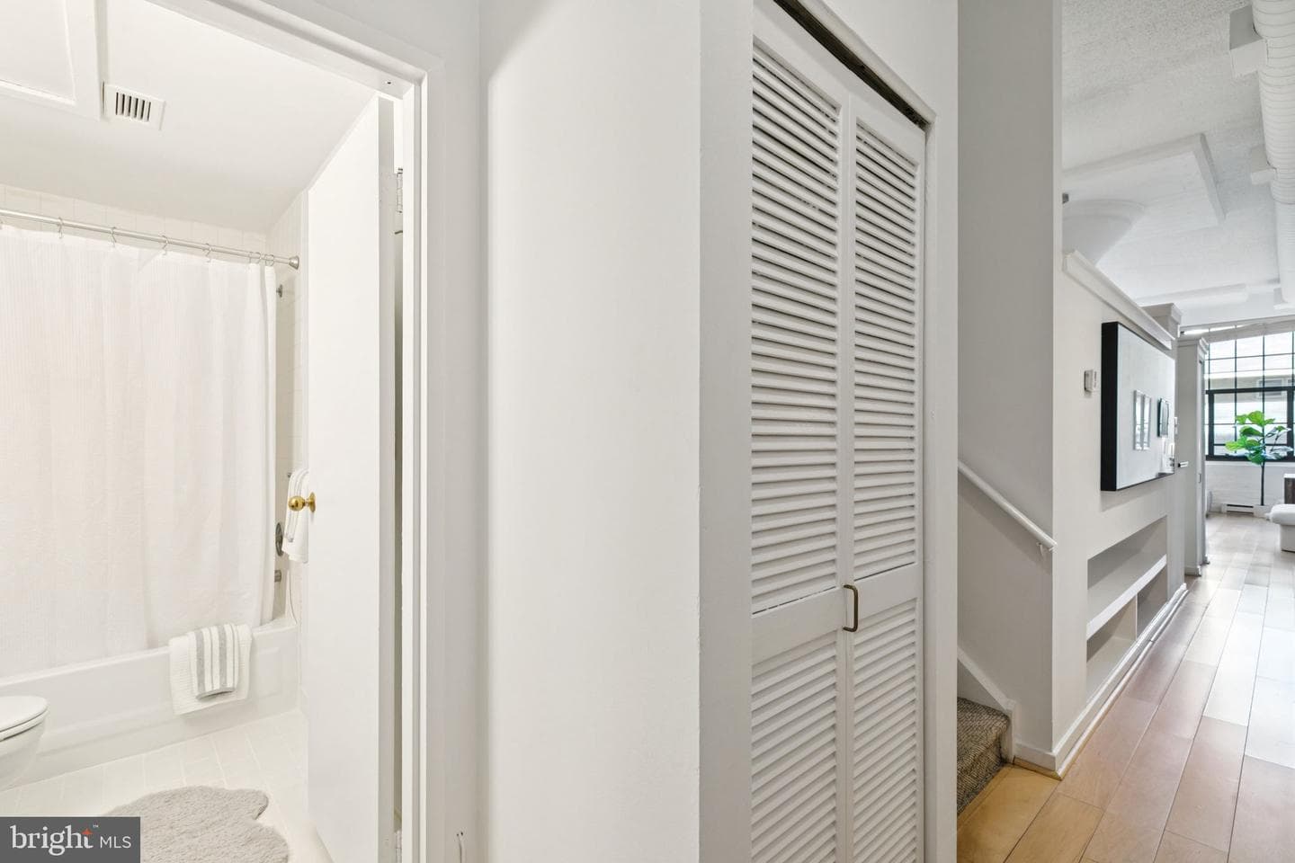 2429 Locust Street #318 photo 16