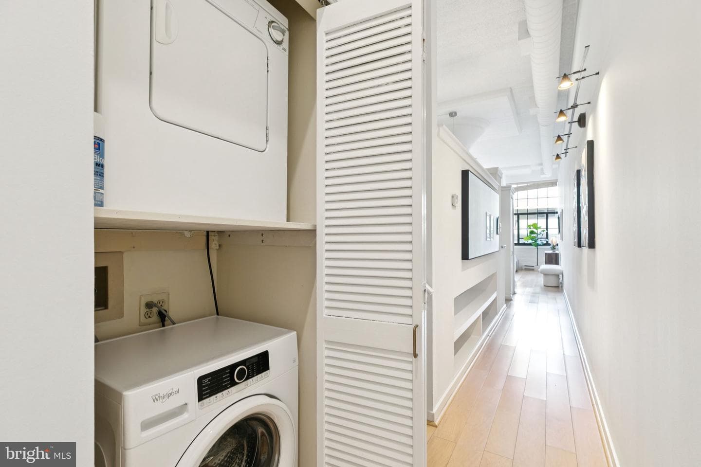 2429 Locust Street #318 photo 19
