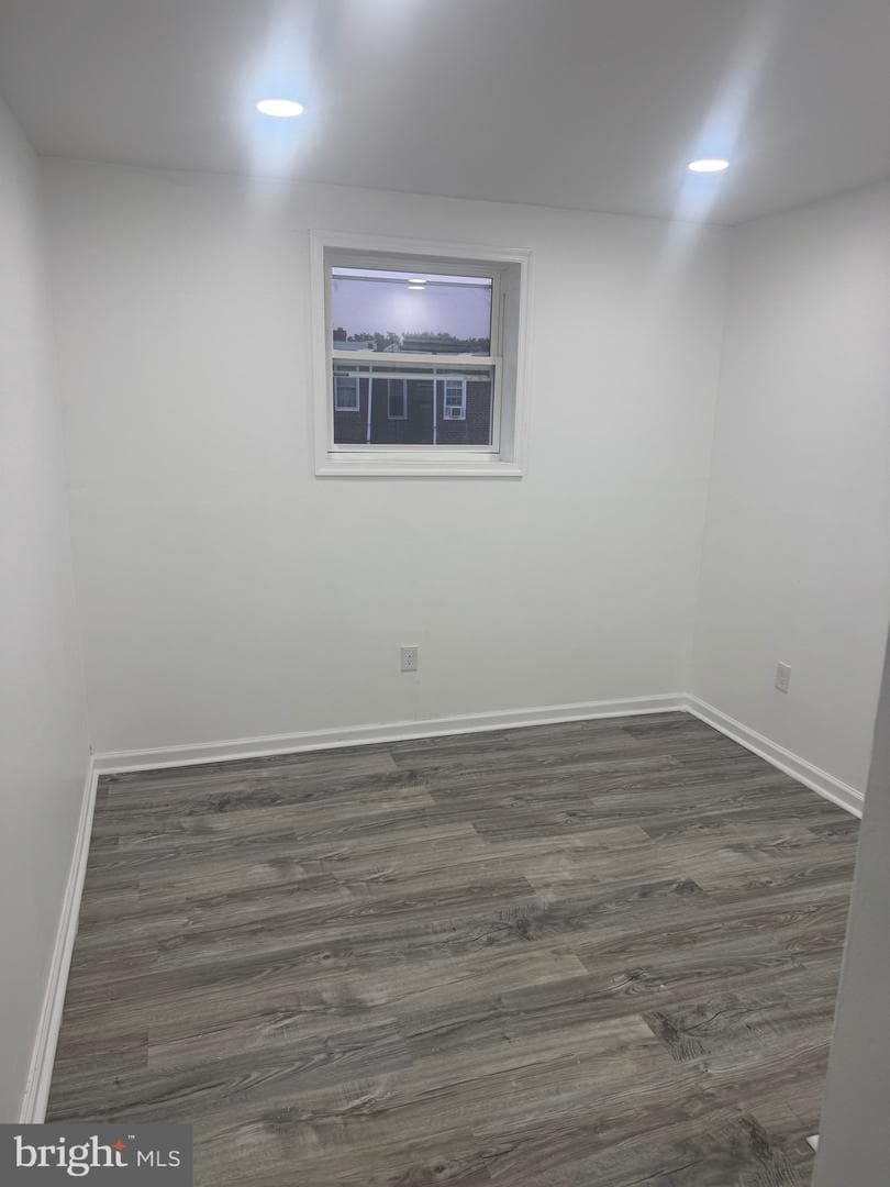 1137 Bridge Street photo 10