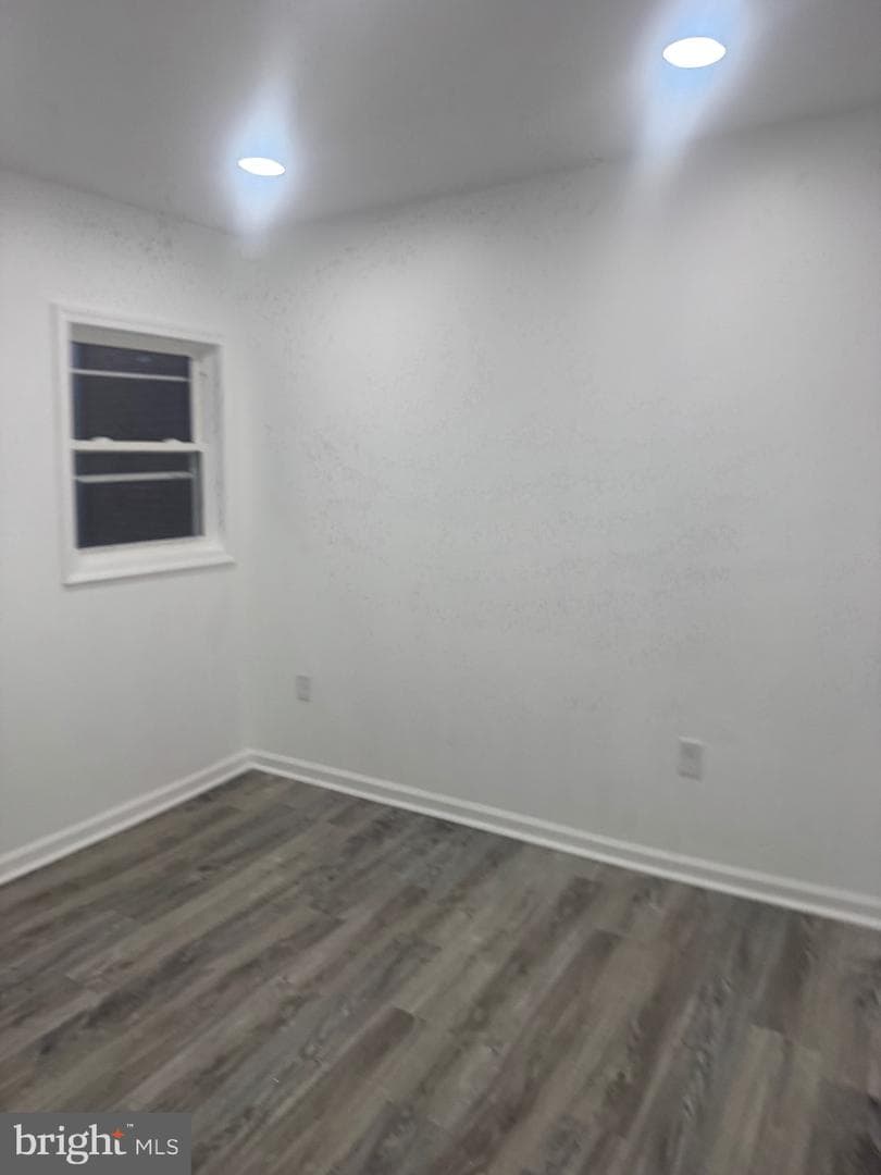 1137 Bridge Street photo 12