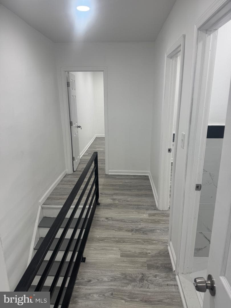 1137 Bridge Street photo 20