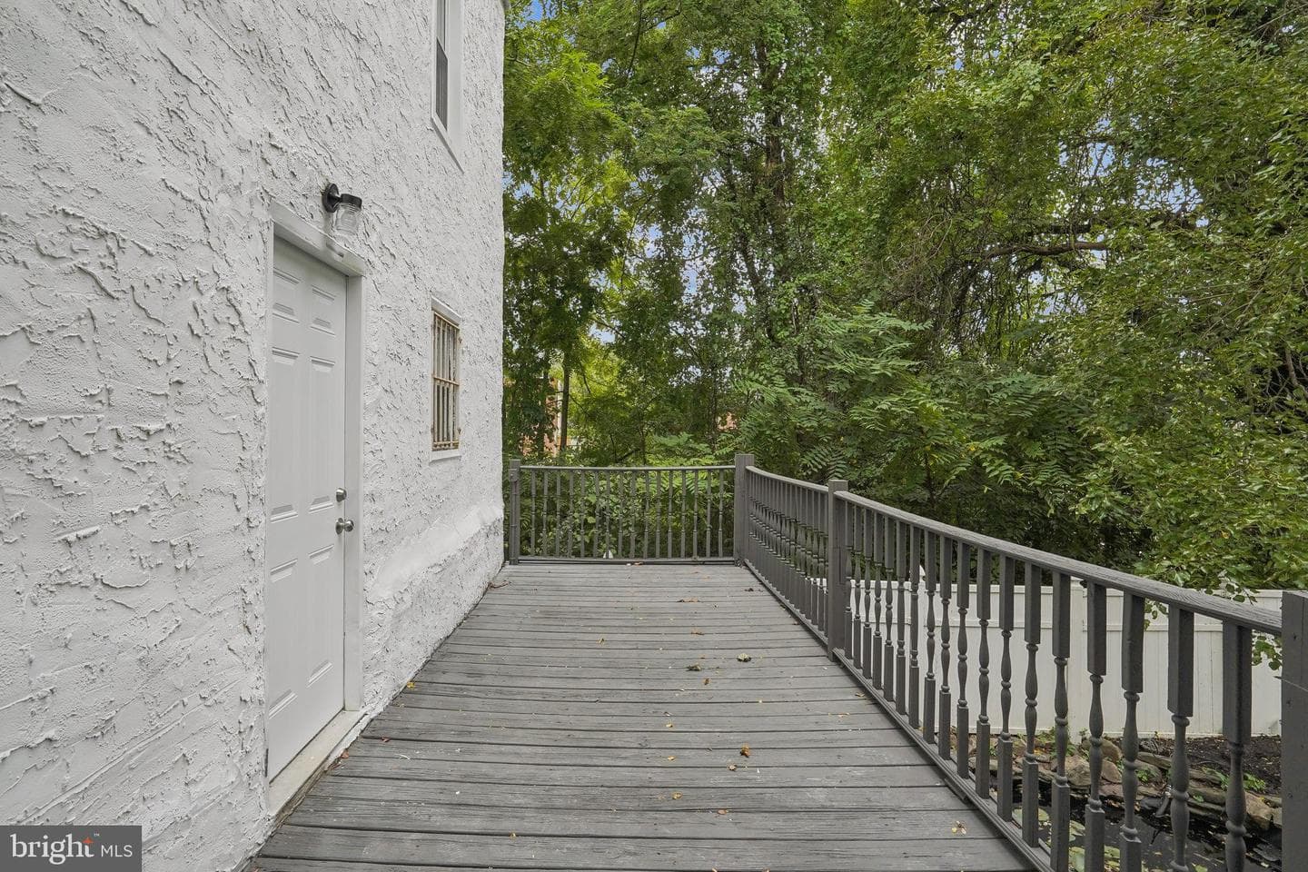 200 E Price Street photo 4
