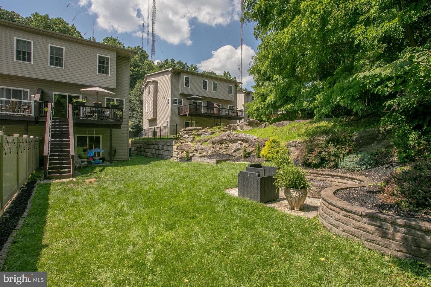 235 Paoli Avenue photo 60